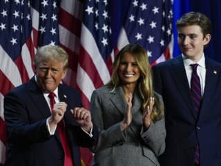 Barron Trump prerástol svojich