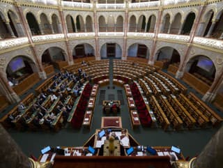 Maďarský parlament schválil zákon