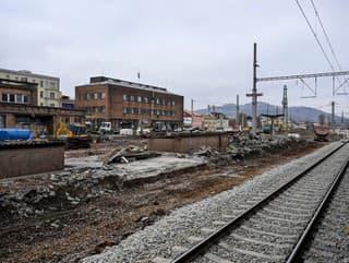 Ako napreduje najdrahšia železničná