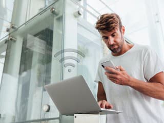 Máte plné zuby pomalého