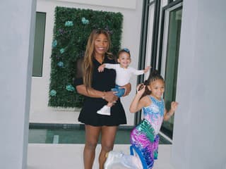 Dvojnásobná mamička Serena Williams