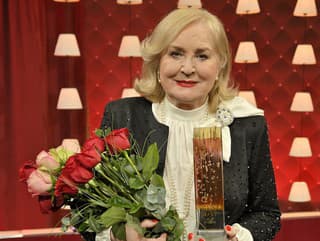 Ada Straková (76) vyzerá