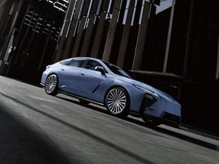 Lexus predstavil úplne nový