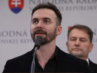 Hnutie Slovensko vyzýva premiéra,
