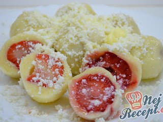 Najjednoduchšie ovocné knedle z