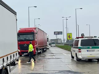 Policajná akcia! V Bratislavskom