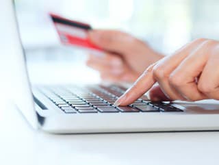 Máte túto platobnú kartu?