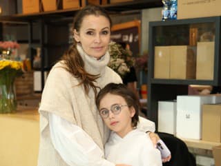 Lenka Šóošová so synom