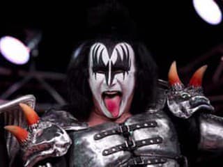 Gene Simmons, Kiss, 2013