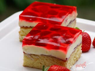 Jahodové rezy so želatínou