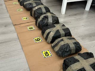 Polícia rozšírila obvinenie dvom