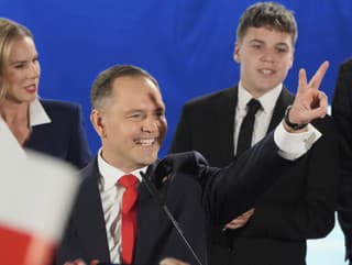 Karol Nawrocki sa stal