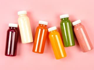 VYZERAJÚ zdravo, ale NIE