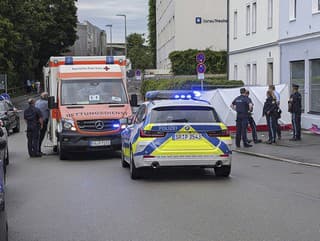 Dráma v Nemecku: Auto