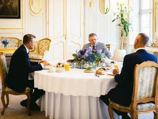 Pellegrini sa stretol s