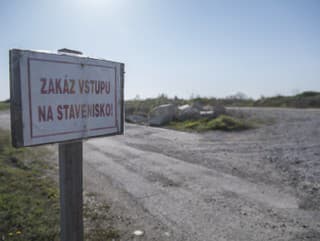 Páchateľ ukradol pracovné náradie!