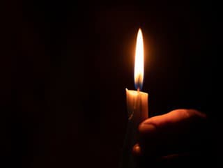 Kráľovská rodina V SMÚTKU: