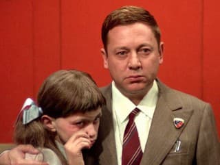 Legendárny Fantozzi zomrel pred