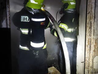 Požiar rodinného domu vo