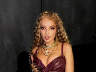 Mamička vynadala Sime za