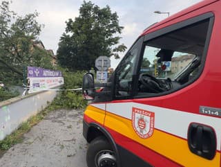Miliónové škody po silných