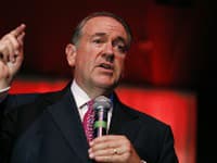 Mike Huckabee si servítku