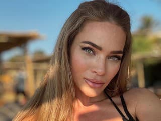Sexi kovbojka Andrea Verešová