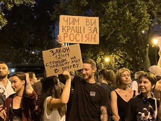 Ukrajinci protestovali proti novému