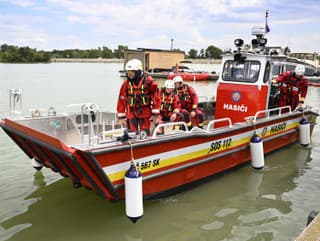 slávnostné odovzdanie novej špeciálnej