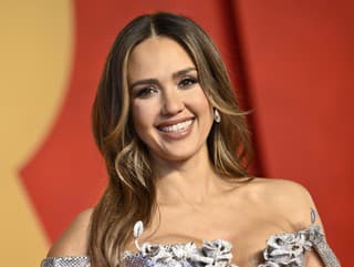 Herečka Jessica Alba.