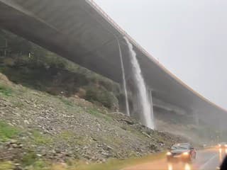 Búrky zasiahli aj najdlhšiu