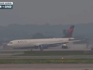 Po núdzovom pristátí hospitalizovali