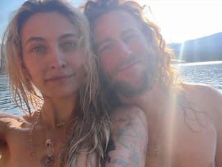 Paris Jackson so snúbencom