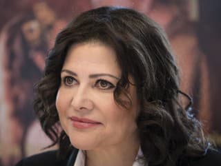 Ilona Csáková