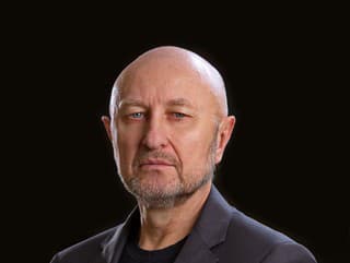 Právnik Kollár sa pustil