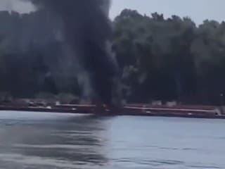 Nad riekou Mississippi spadol