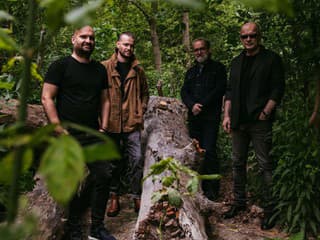 Album Hydra nahrali Martin