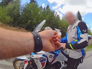 Motocyklista na Orave nafúkal