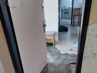 Dobodaná žena kričala z