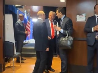 Putinovi sa nekontrolovateľne pohybovali