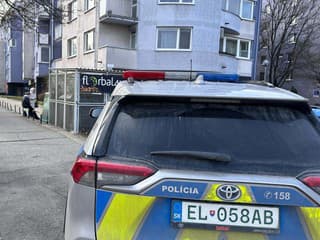 Polícia sa zaoberá incidentom,