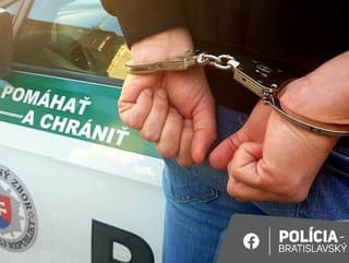 Pri Kysaku zadržala polícia