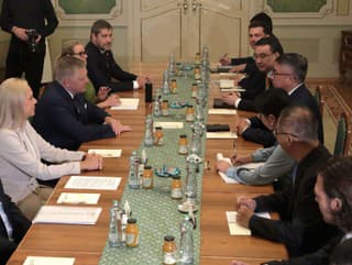 Robert Fico a predstavitelia