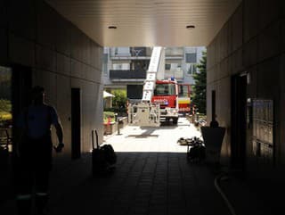 Hasiči, polícia aj záchranári