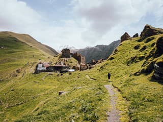 Cez priesmyk smrti až