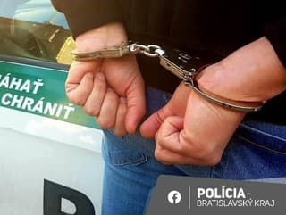 Polícia obvinila muža z