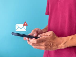 Nigéria deportovala 102 internetových