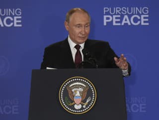 MIMORIADNY ONLINE Putin požaduje