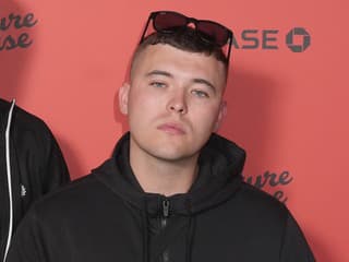 Kontroverzná skupina RUŠÍ turné: