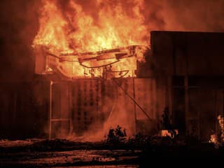 Pri požiari zhorela polovica